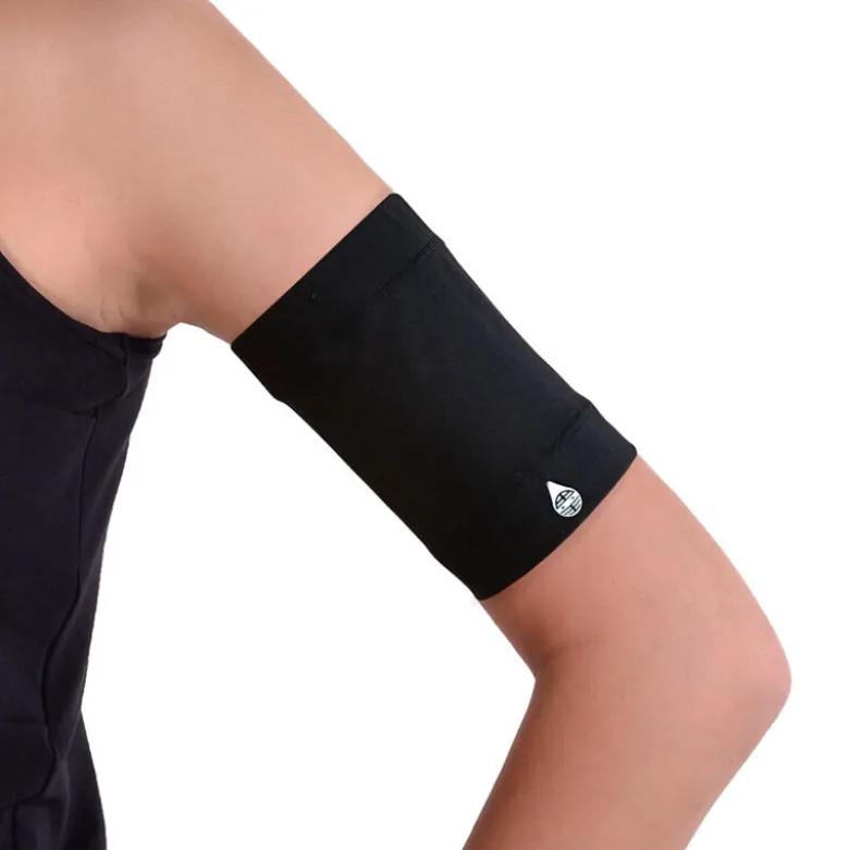 Beskyttende armbind til CGM/sensor og pumpe, voksen
