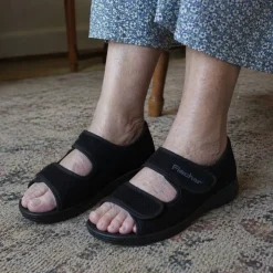 Fischer damesandal med velcro